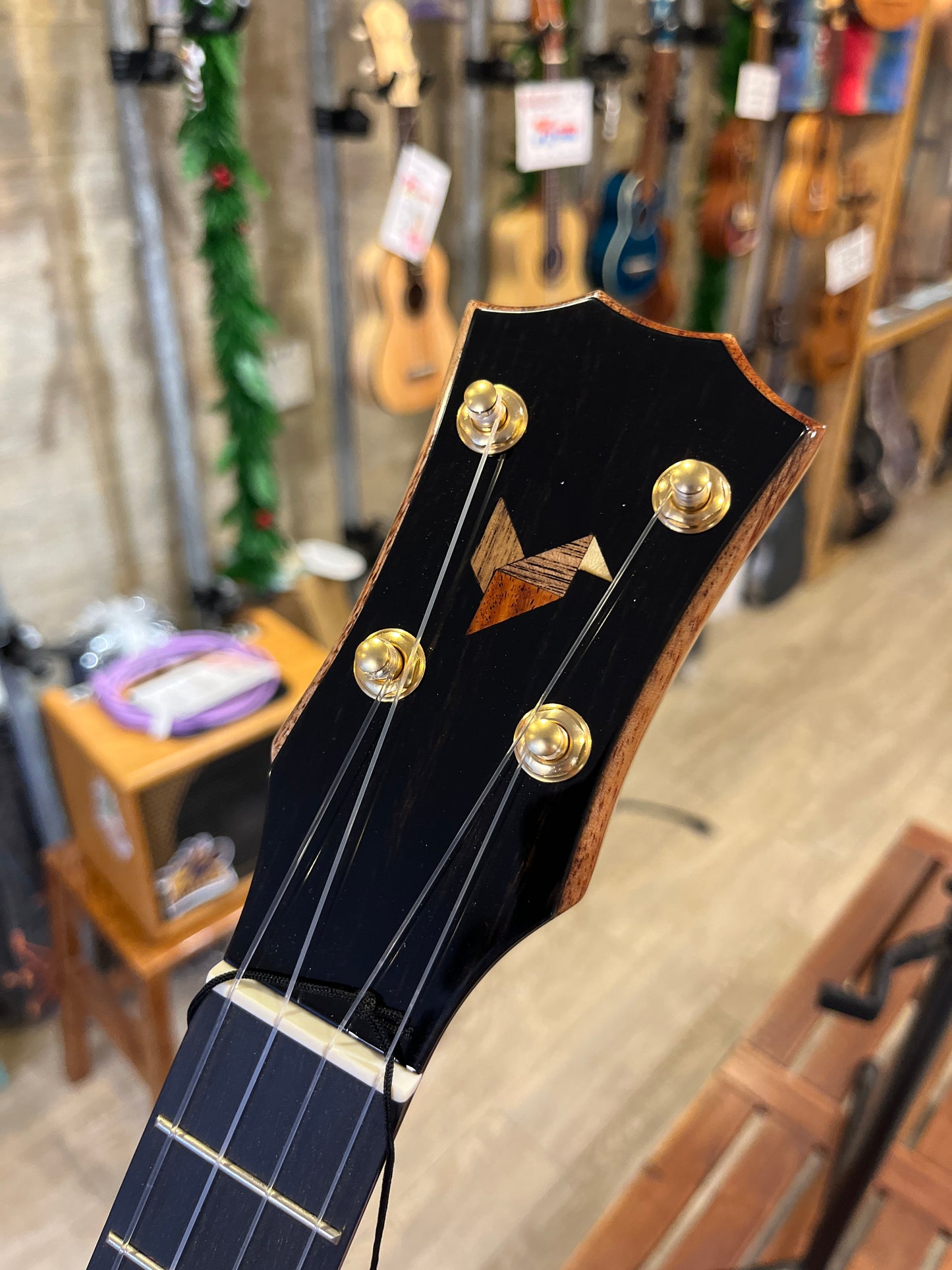 The Rebel Signature Series Pii Pineapple Tenor