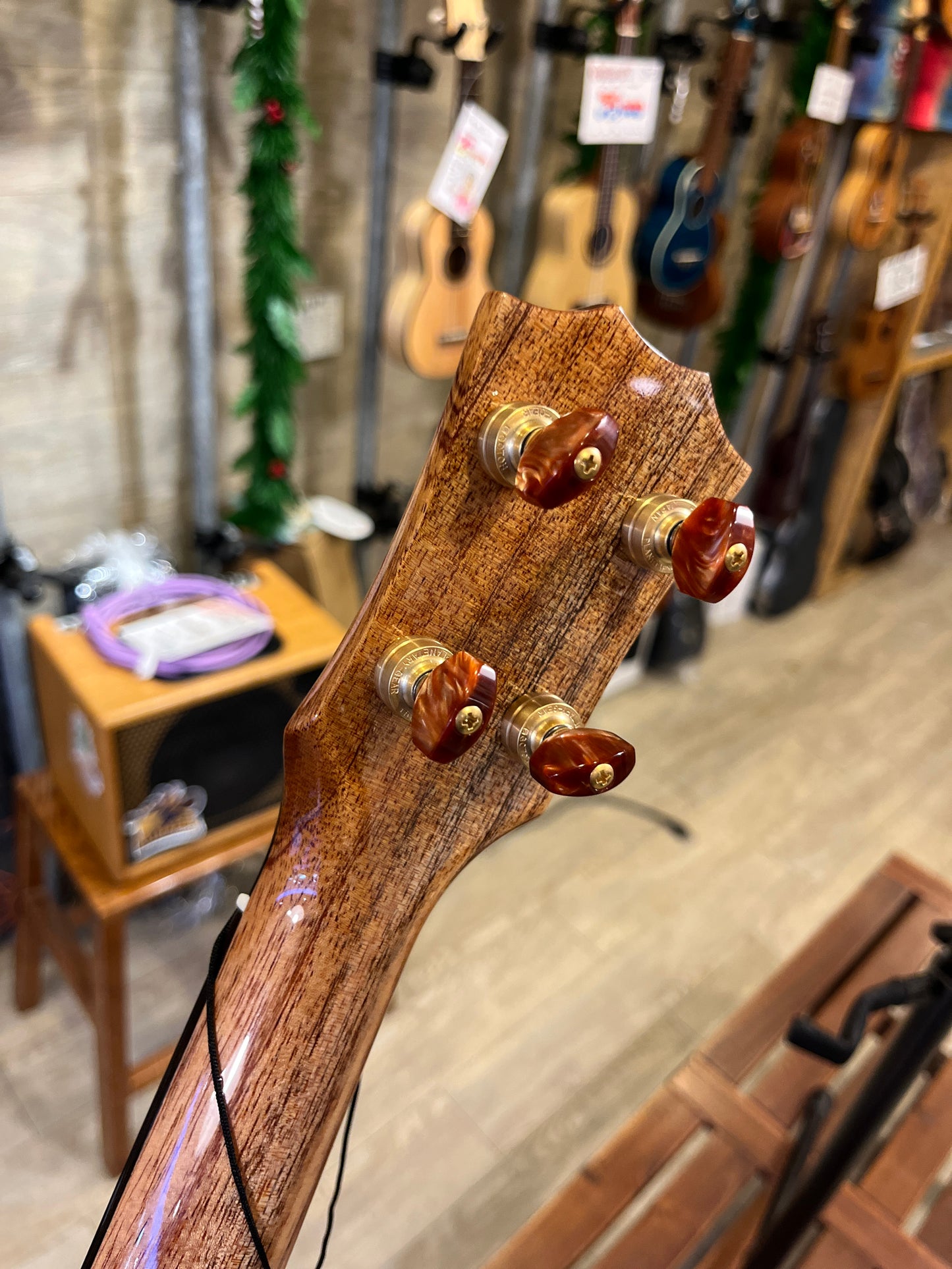 The Rebel Signature Series Pii Pineapple Tenor