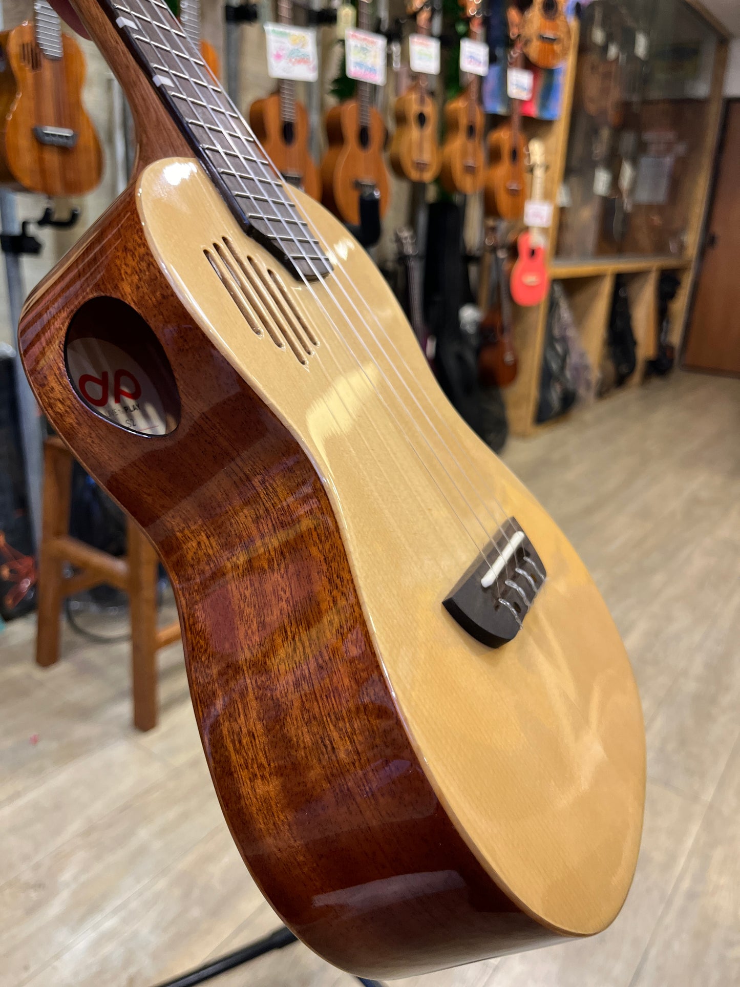 Pickapick S2 Solid Spruce Top Concert