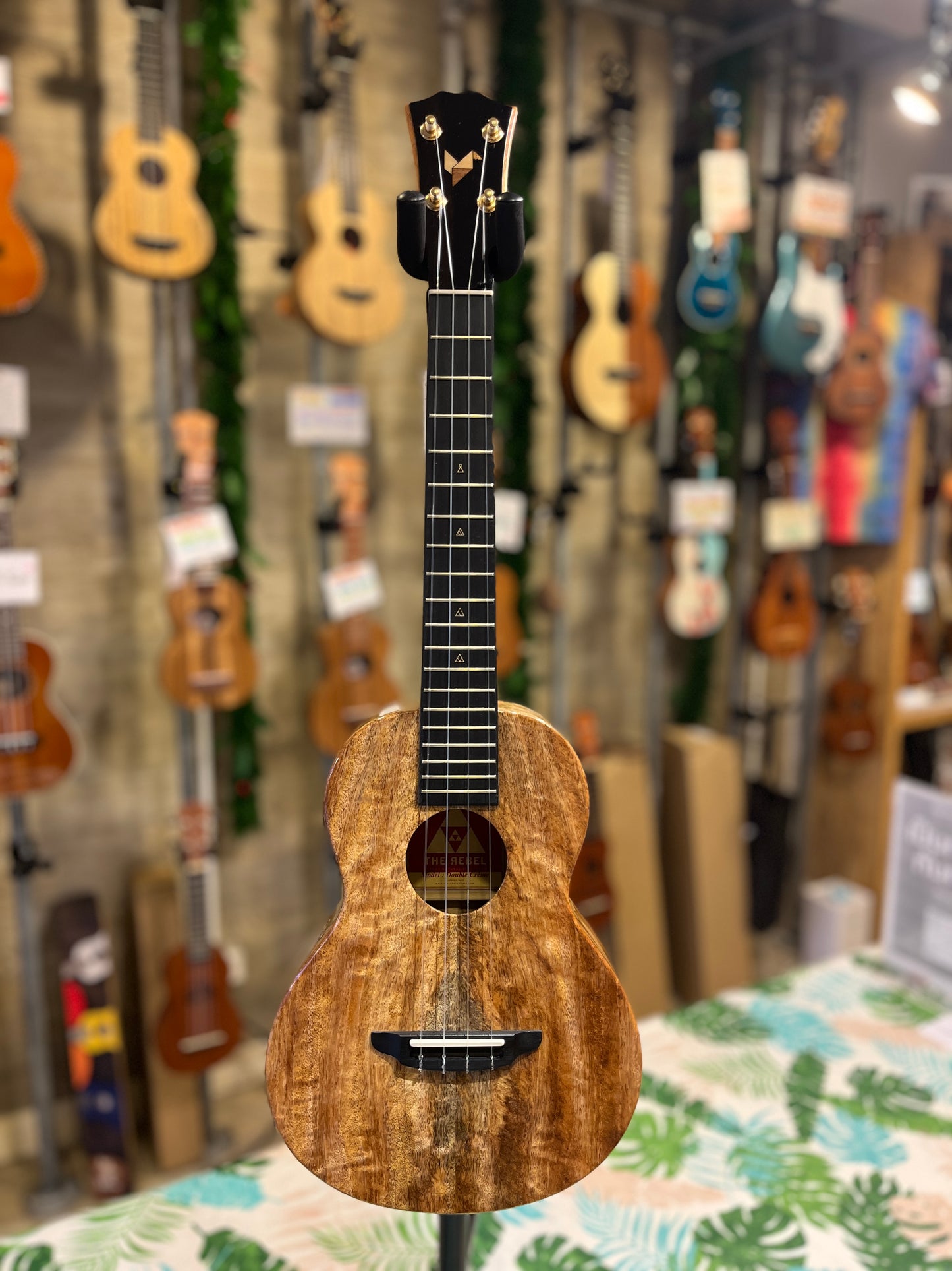 The Rebel Mango Tenor Gloss