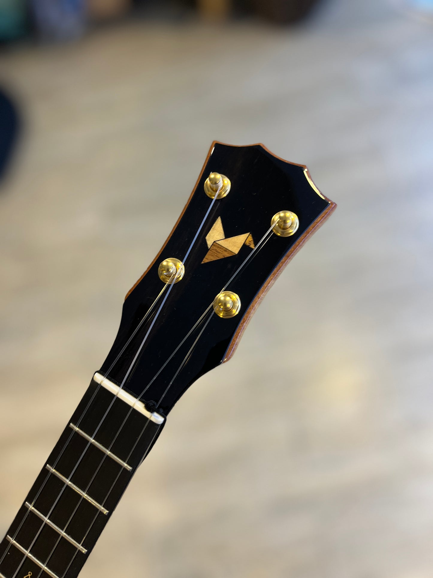 The Rebel Mango Tenor Gloss
