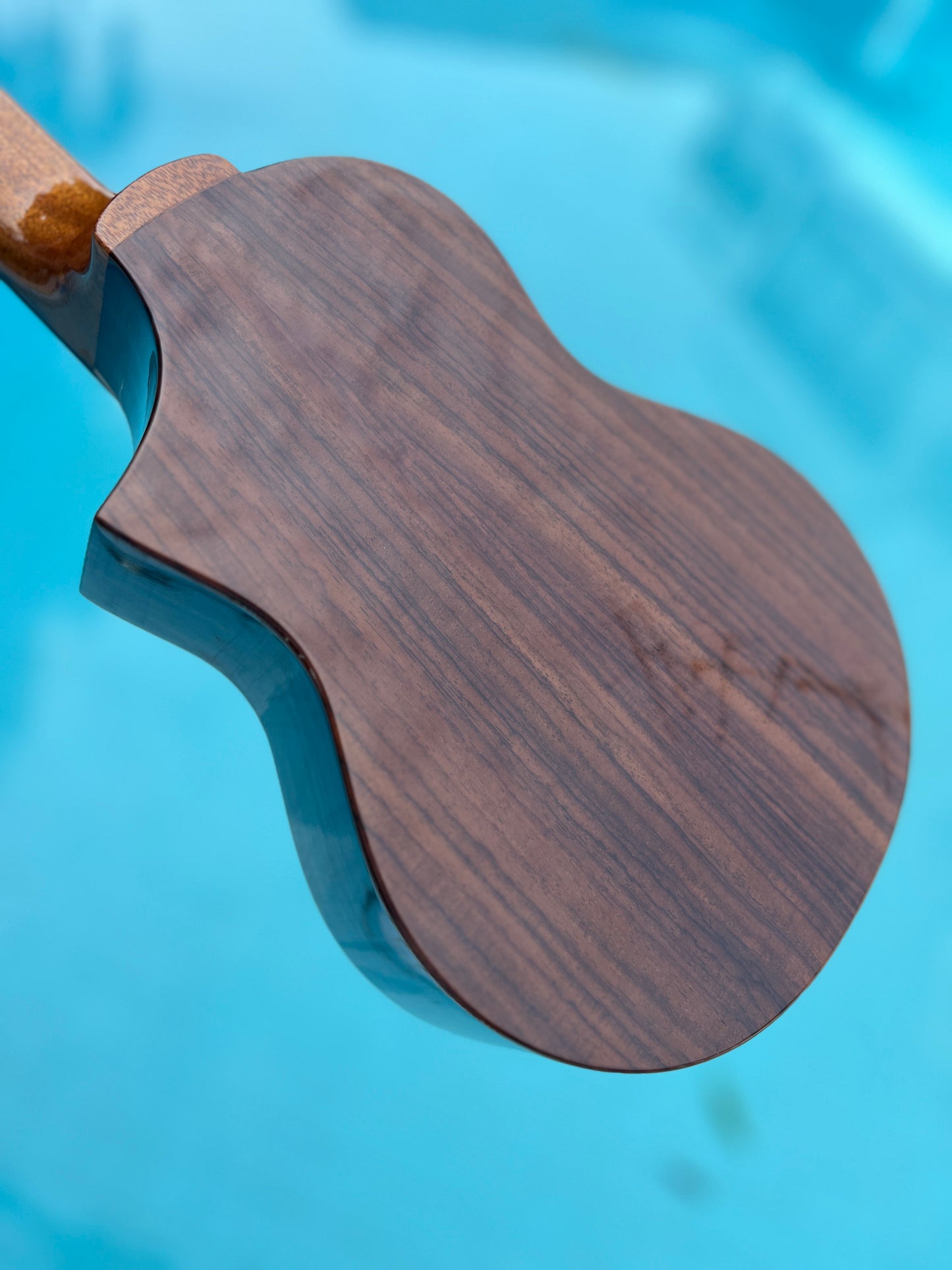 Kiwaya Limited Custom Sitka Spruce Top/ Indian Rosewood Back & Sides