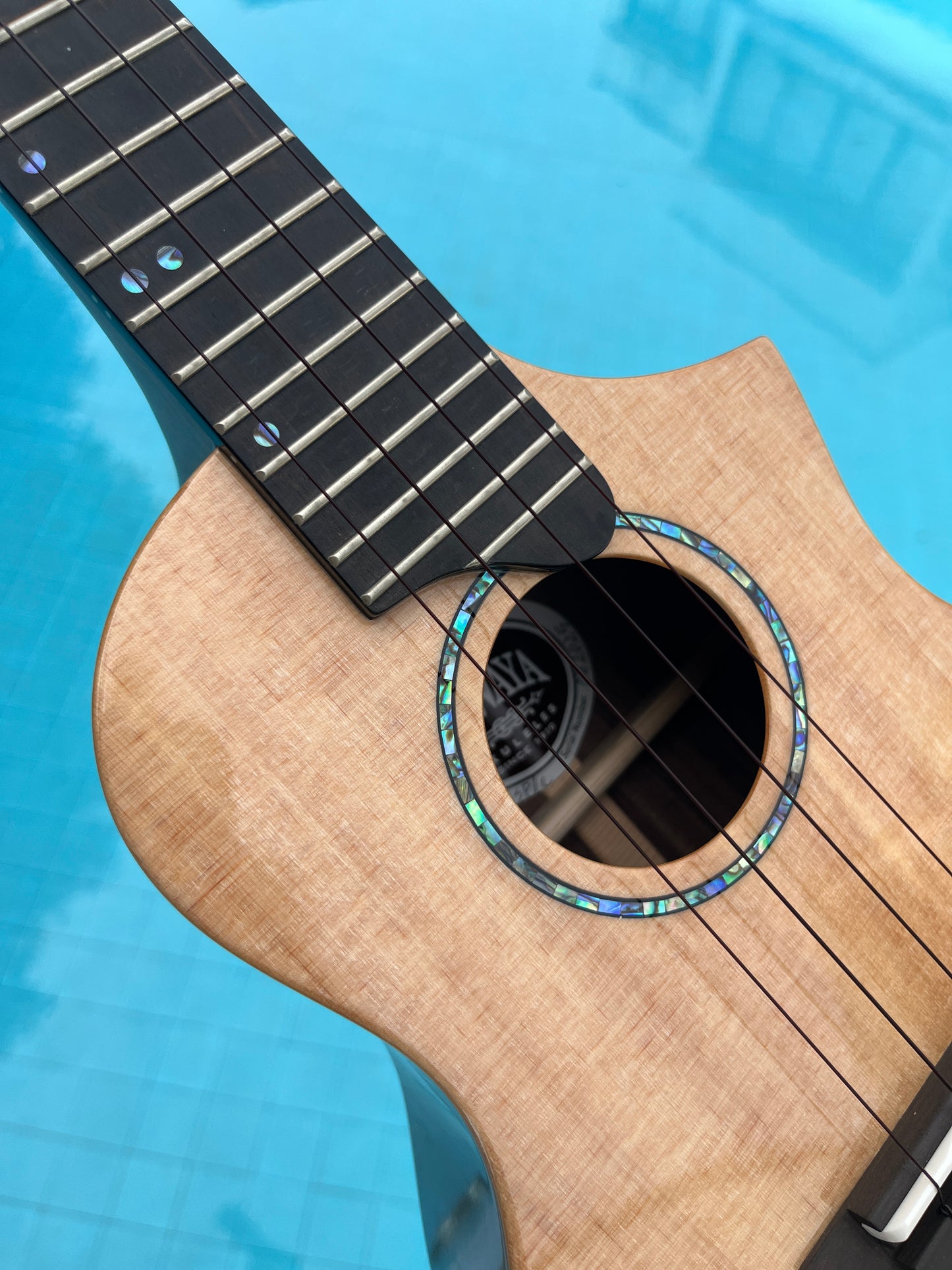Kiwaya Limited Custom Sitka Spruce Top/ Indian Rosewood Back & Sides