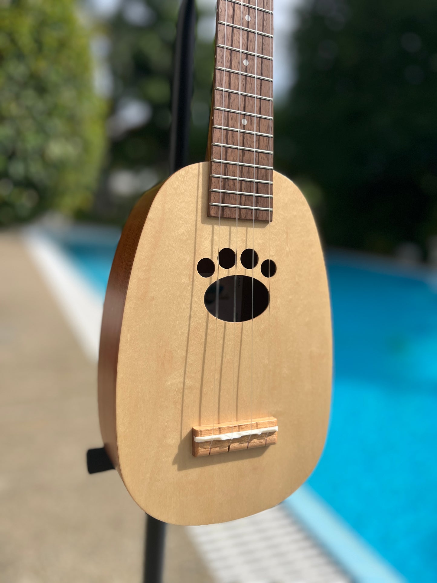 Zephyr Cat's Paw Ukulele