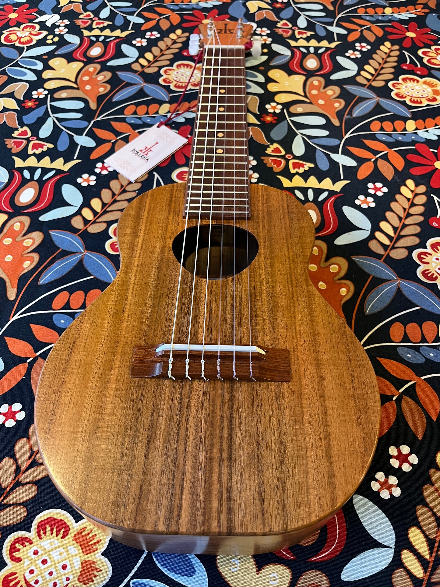 KoAloha Opio Guitarlele