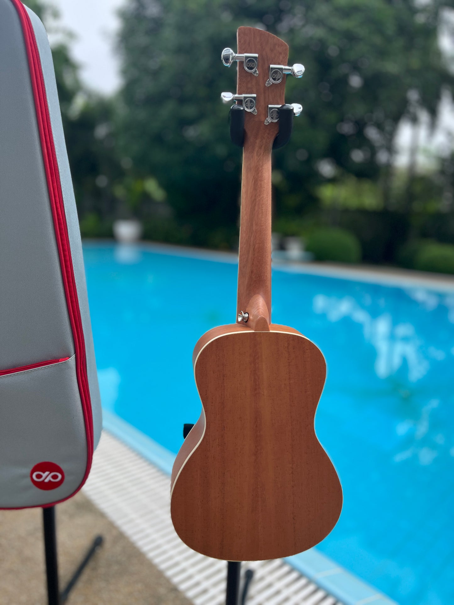 Pickapick Sky Blue Concert Ukulele