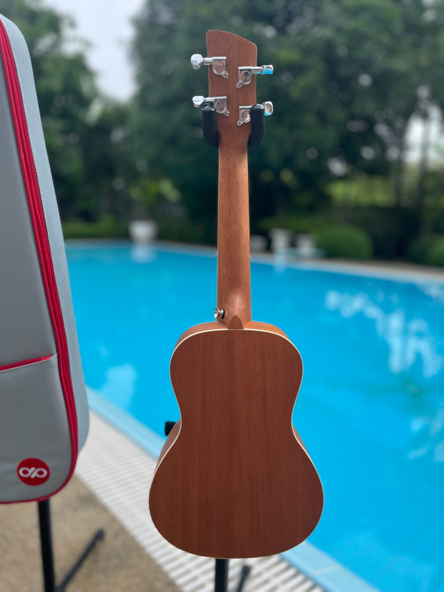 Pickapick Cherry Pink Concert Ukulele