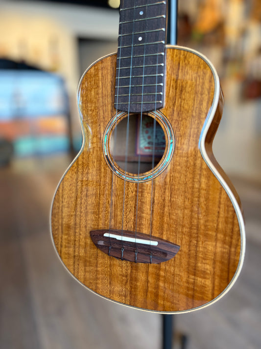 aNueNue All Solid Acacia Soprano