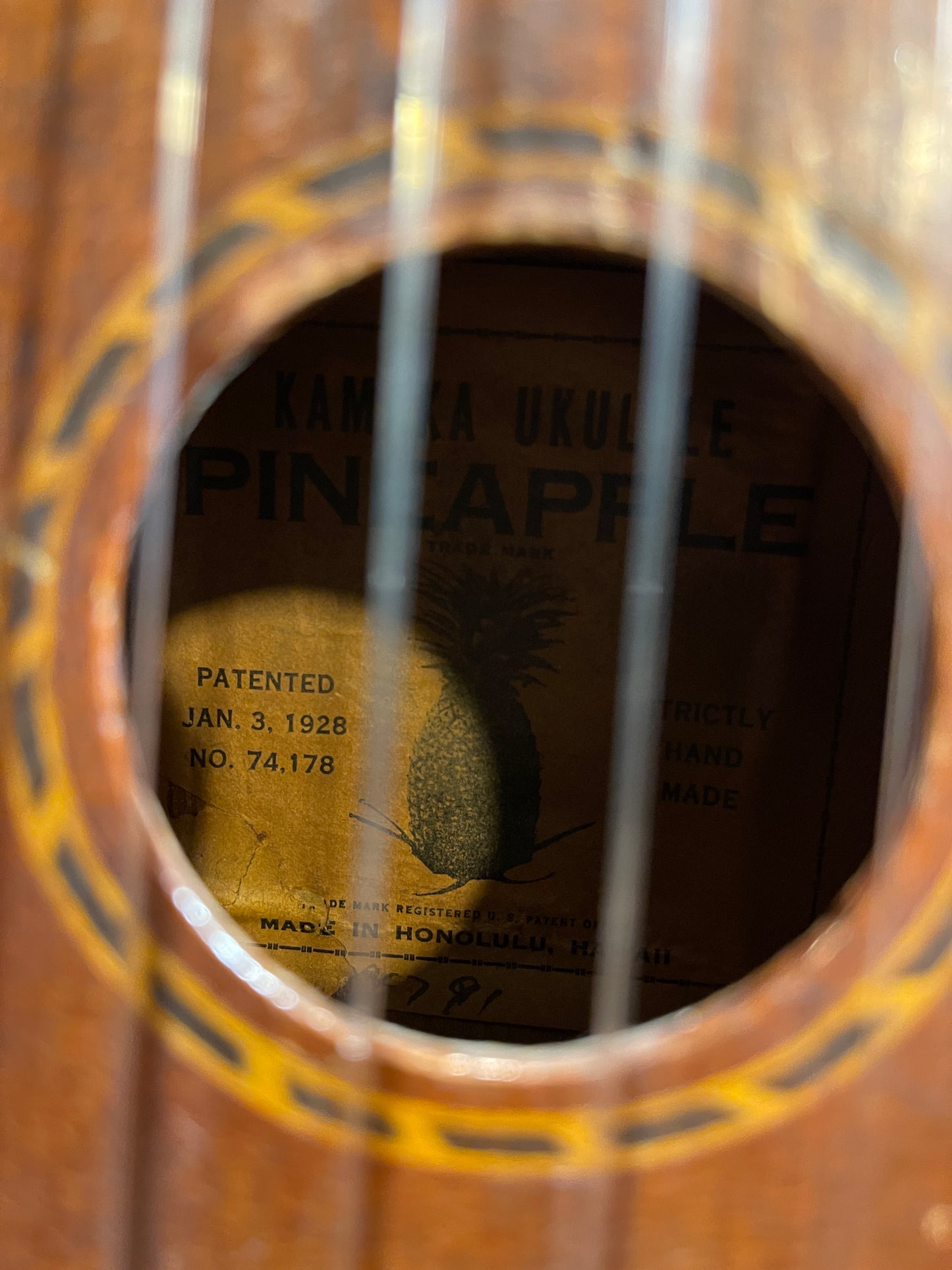 Vintage Pineapple Kamaka 1930's