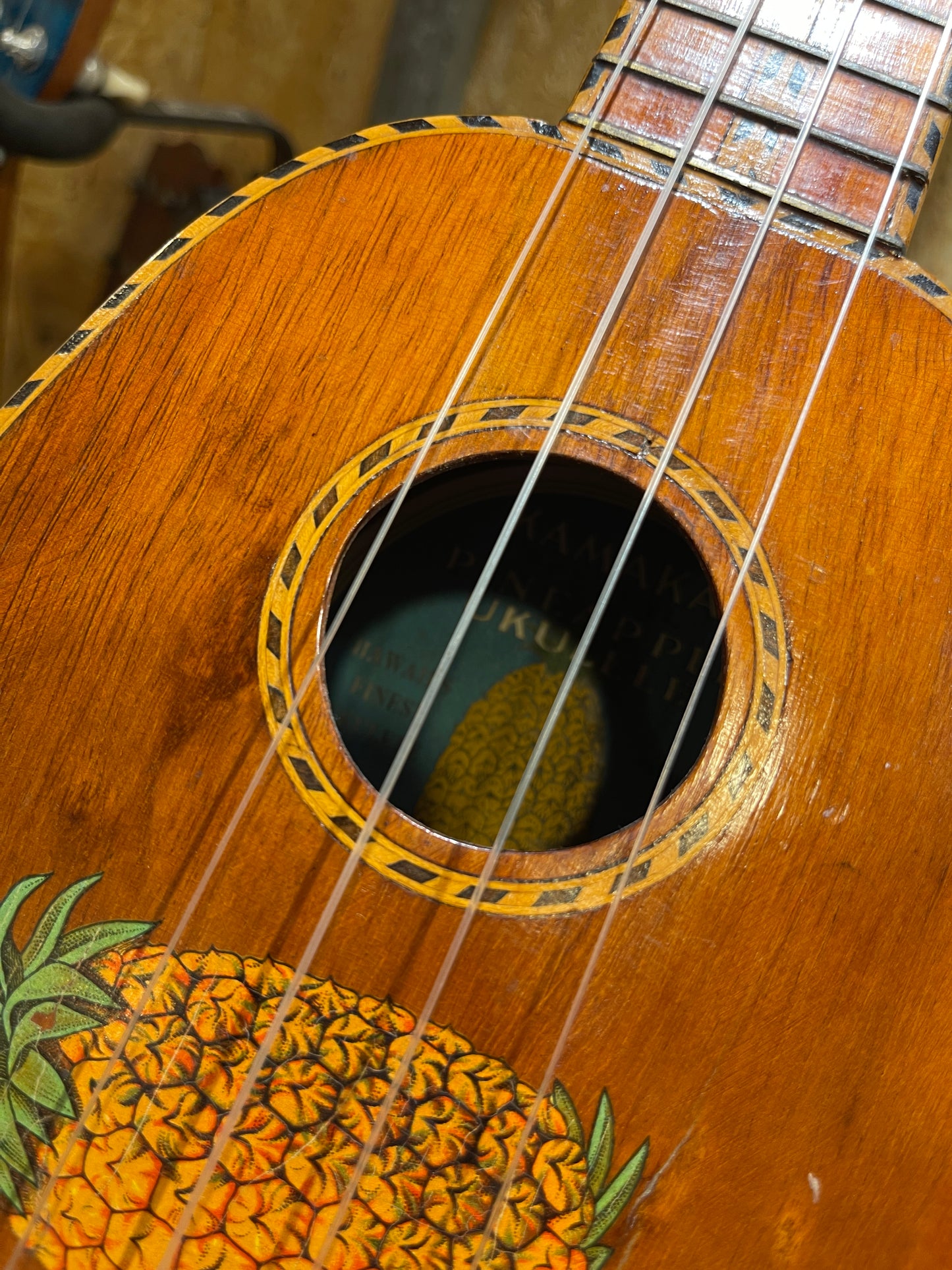 Vintage 1930's Deluxe Pineapple Kamaka