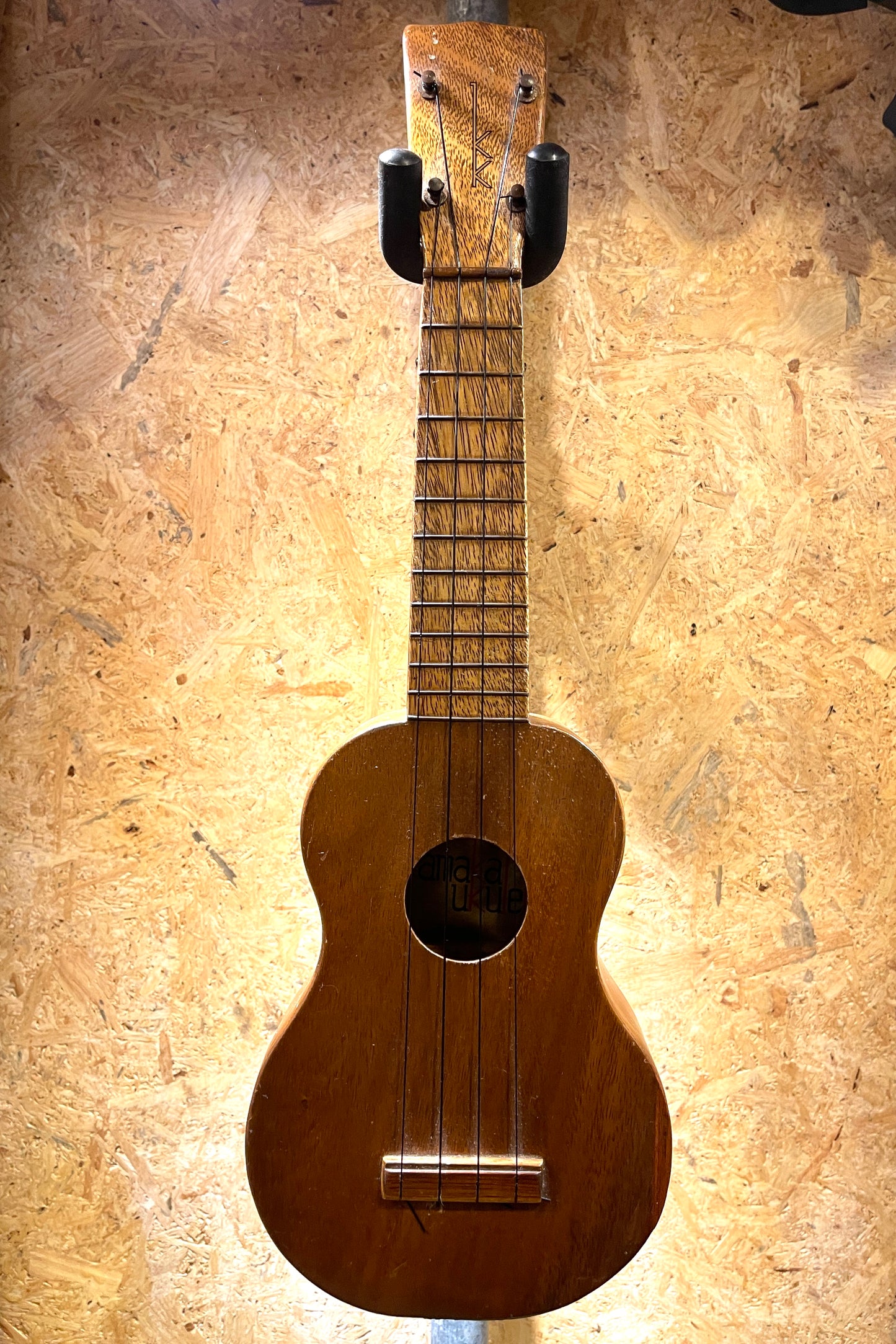 Vintage 1930's Monkeypod Soprano Kamaka