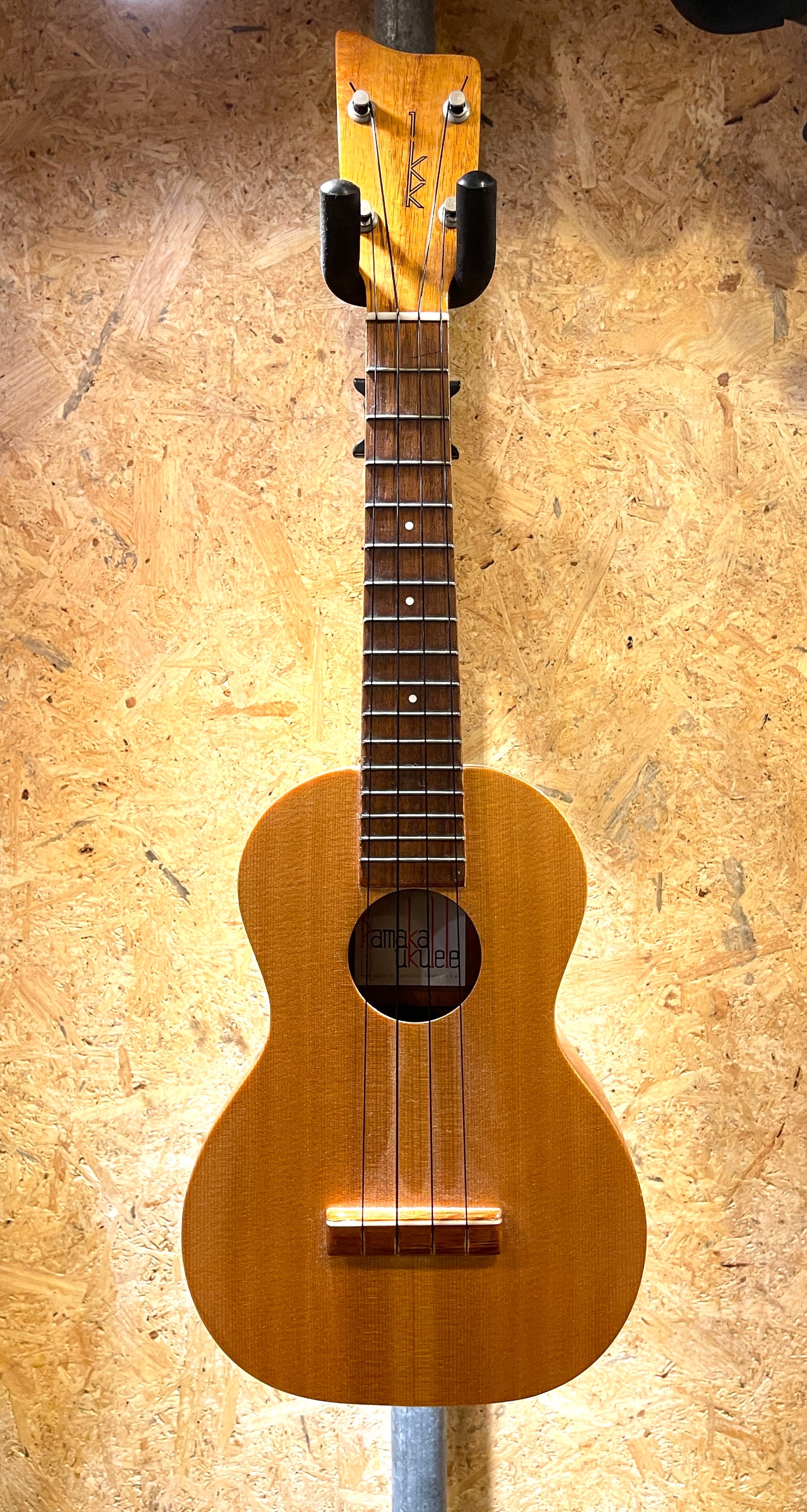 Vintage 1972 Spruce Top Concert Kamaka