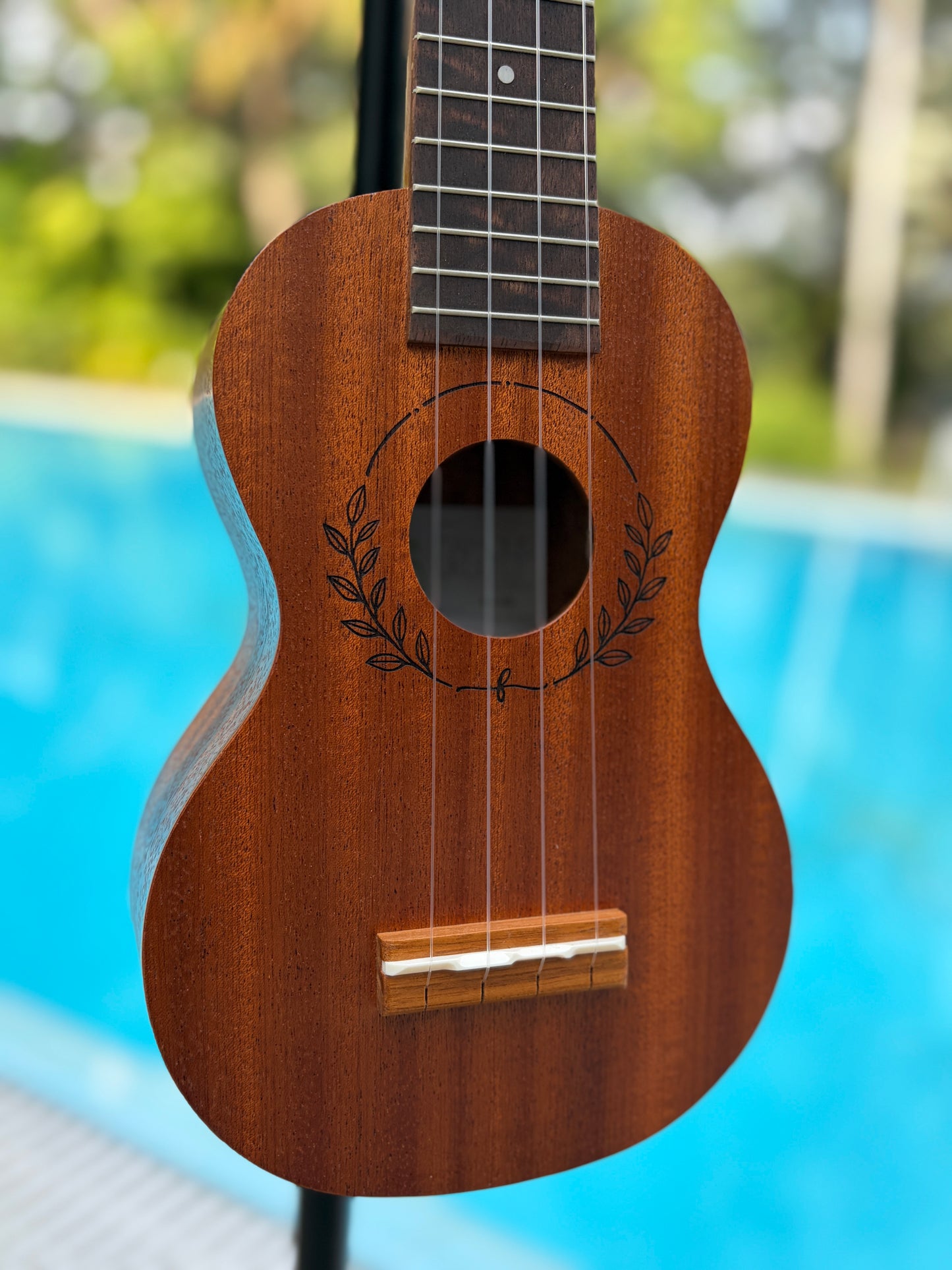Famous (Kiwaya) FS-1G Ivy Mahogany Soprano