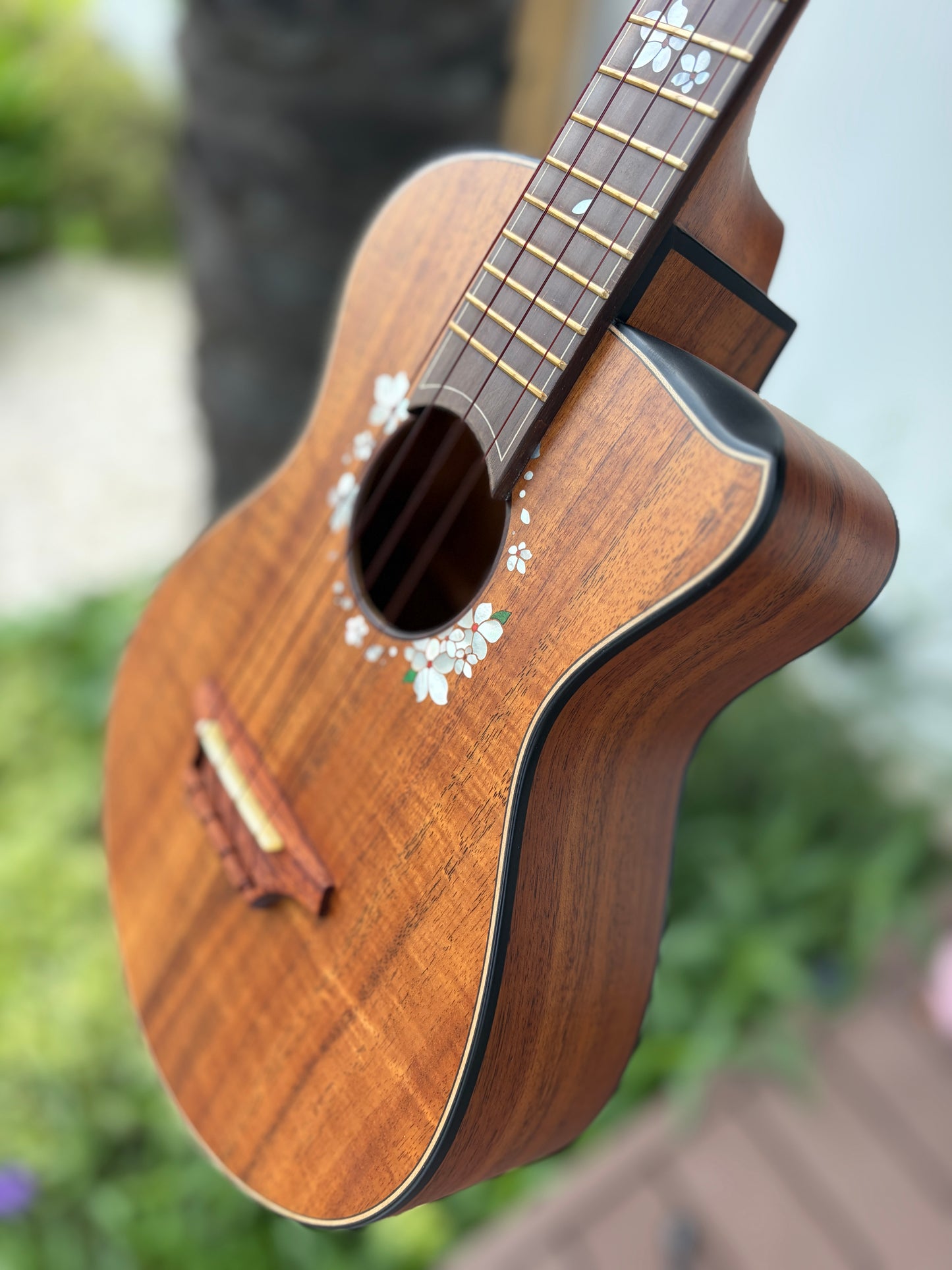 Hozen Pacific Koa Tenor