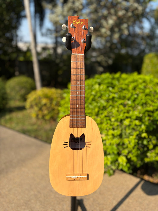 Zephyr Pineapple Cat