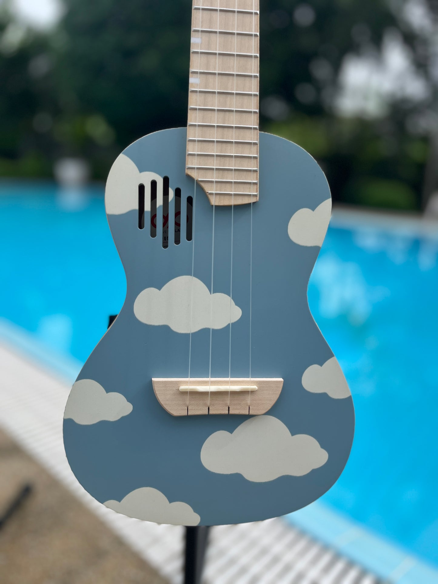 Pickapick Cloud Solid Spruce Top Concet Ukulele