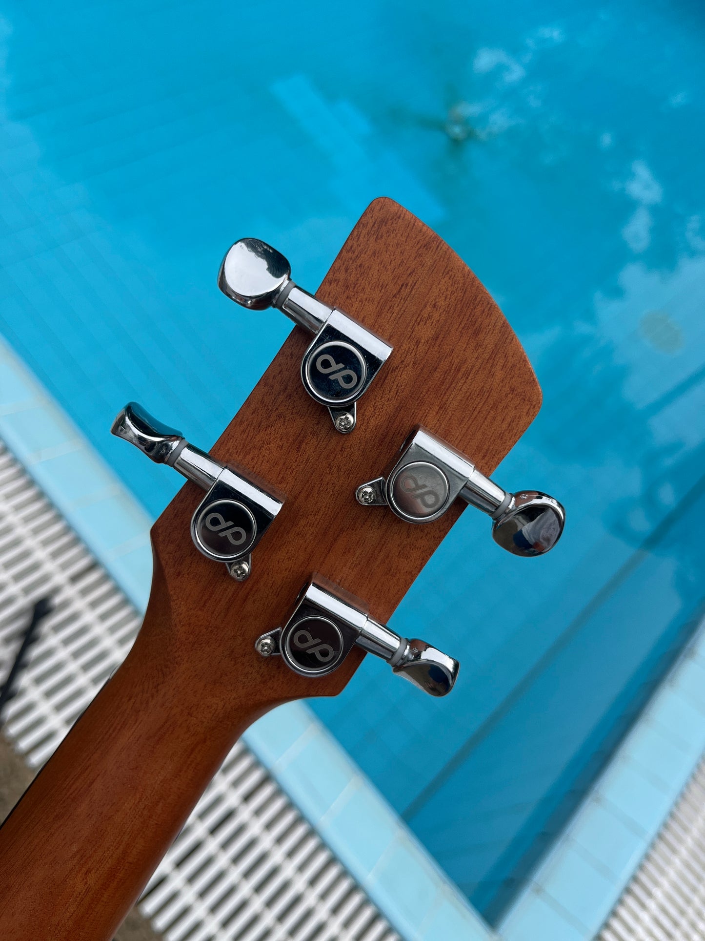 Pickapick M1 Mahogany Concert Ukulele