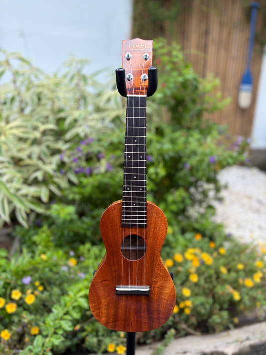 Tkitki Hawaiian koa soprano 14 frets