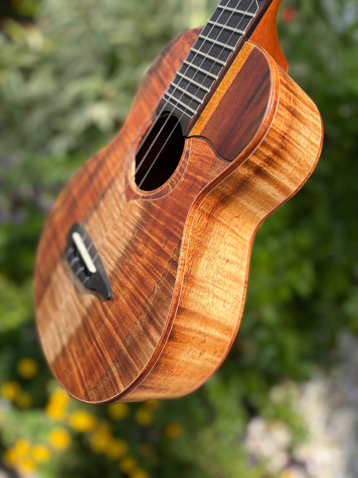 Toda Custom 5A Hawaiian Koa Tenor