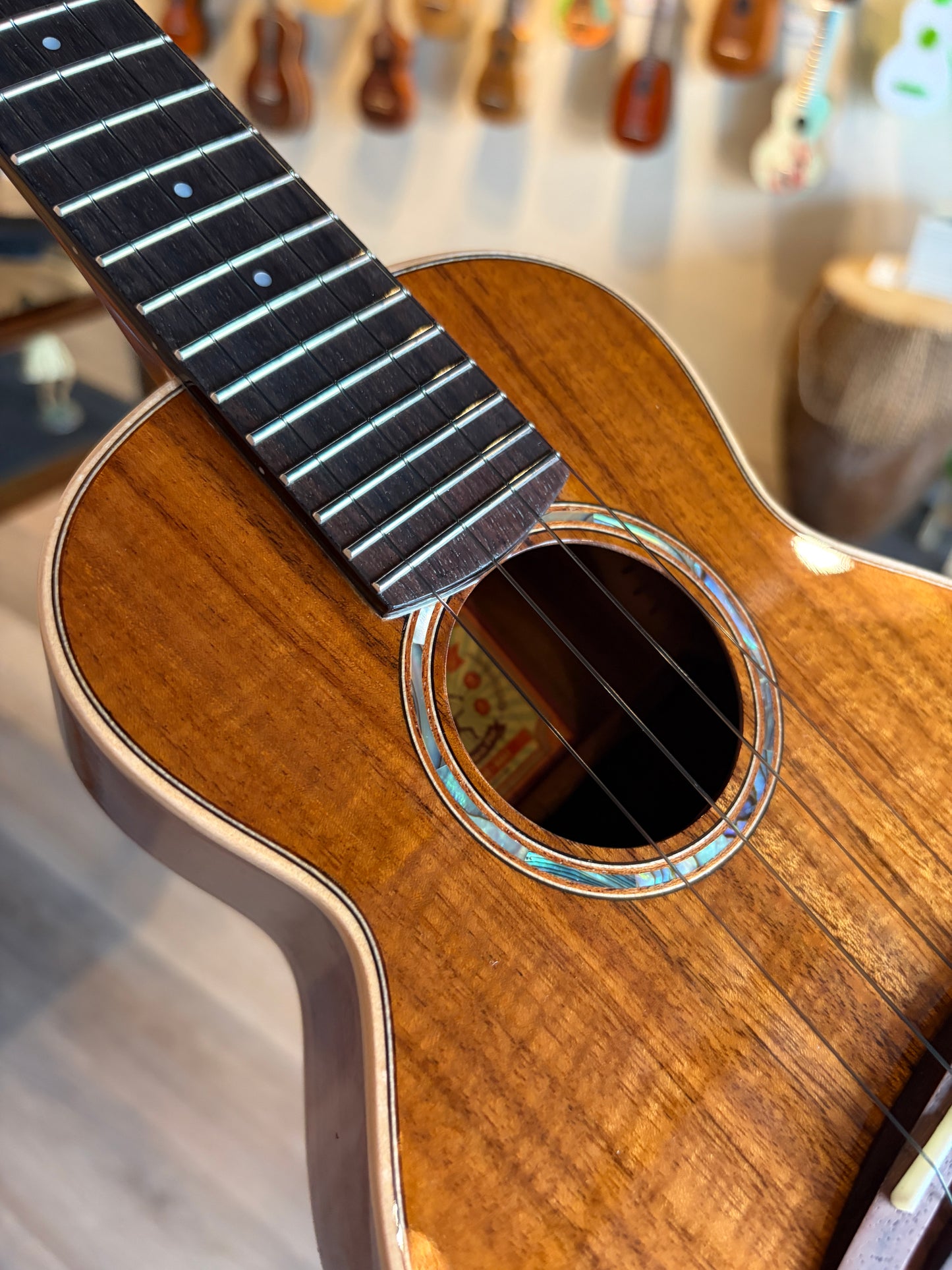 aNueNue All Solid Acacia Soprano
