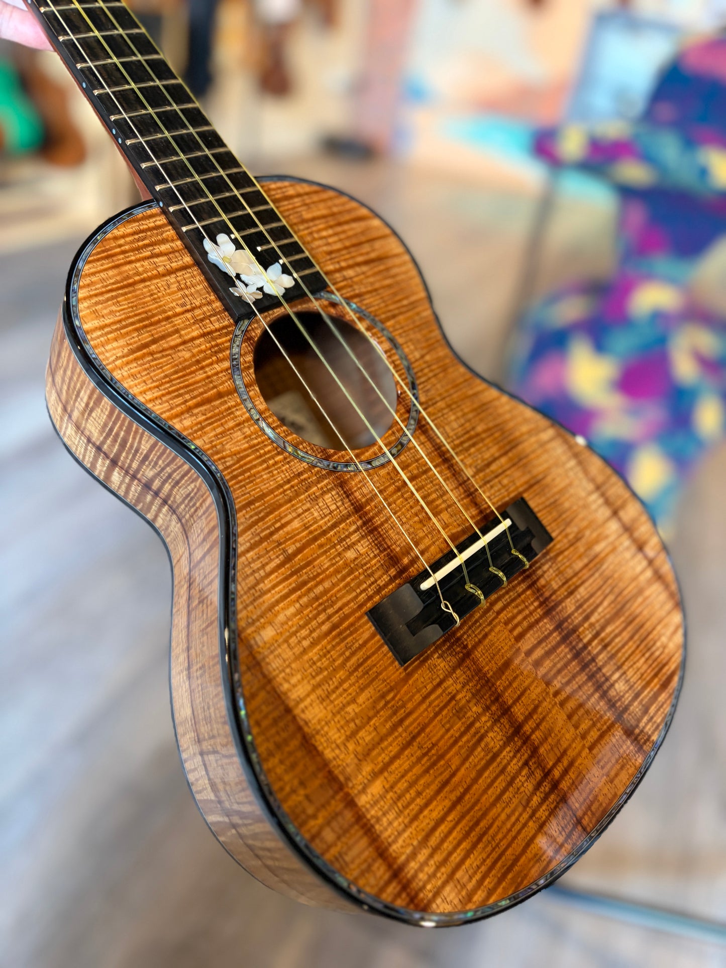 Ko'olau CS-O Sakura Tenor