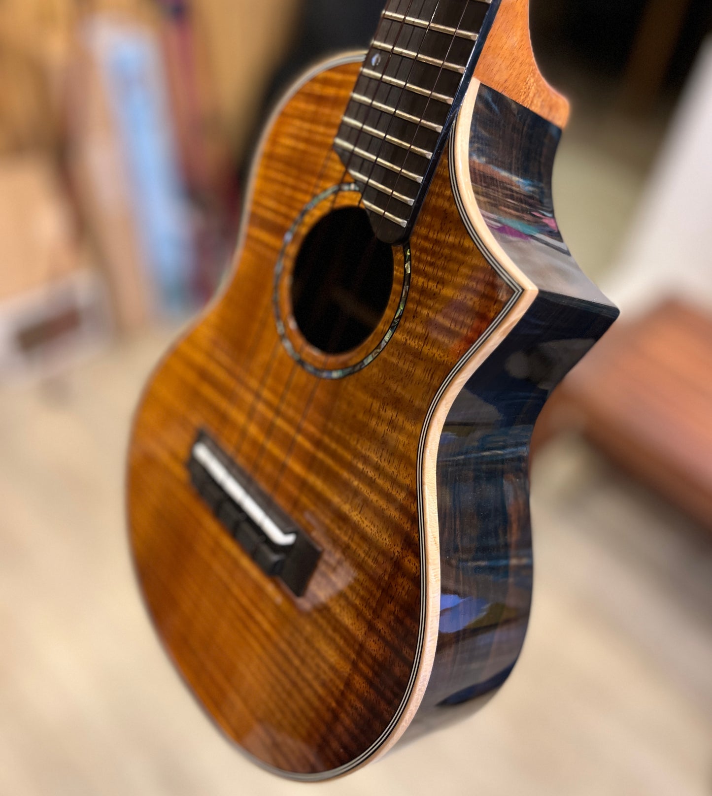 Kiwaya KPC SP Kaki Special Hawaiian Koa / Black Persimmon Concert