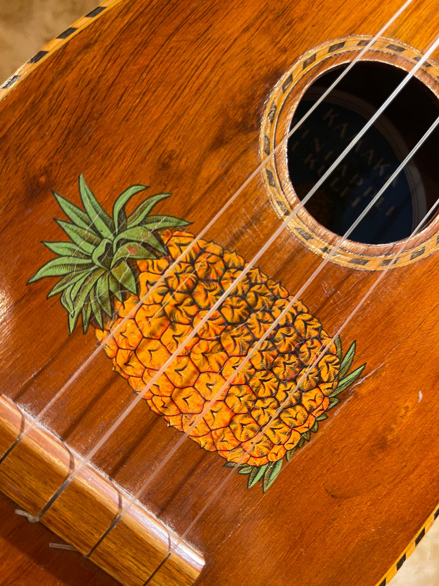 Vintage 1930's Deluxe Pineapple Kamaka